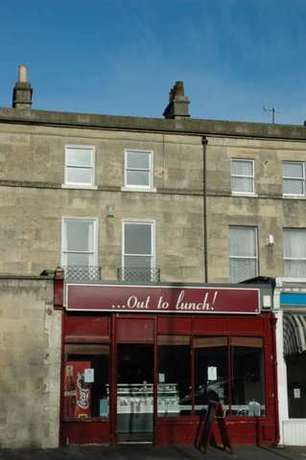 4 bedroom Terraced t...